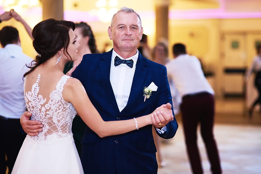 taniec panny młodej z teściem
